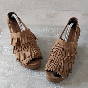 Lucky Brand Hippie Boho Indie Fringe Tan Leather Wedge Platform Sandals Size 7.5